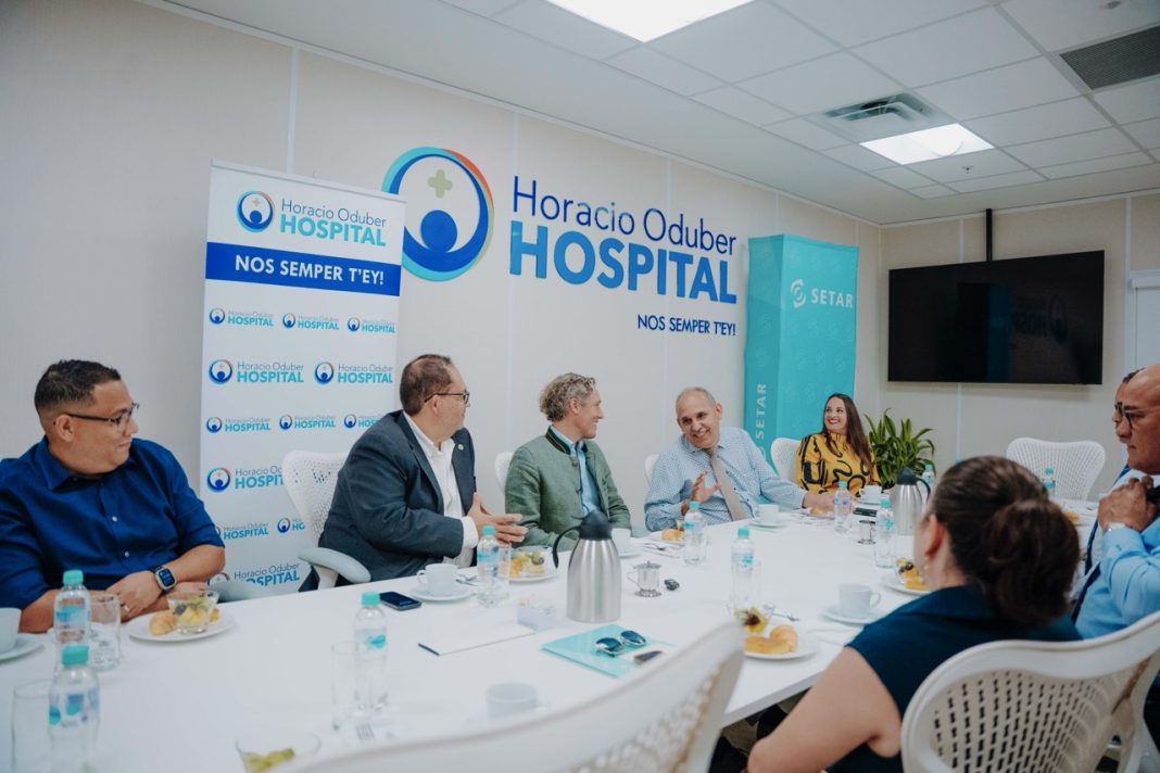 Horacio Oduber Hospital sluit overeenkomst met Setar voor opslag patiëntgegevens op Aruba Horacio Oduber Hospital sluit overeenkomst met Setar voor opslag patiëntgegevens op Aruba