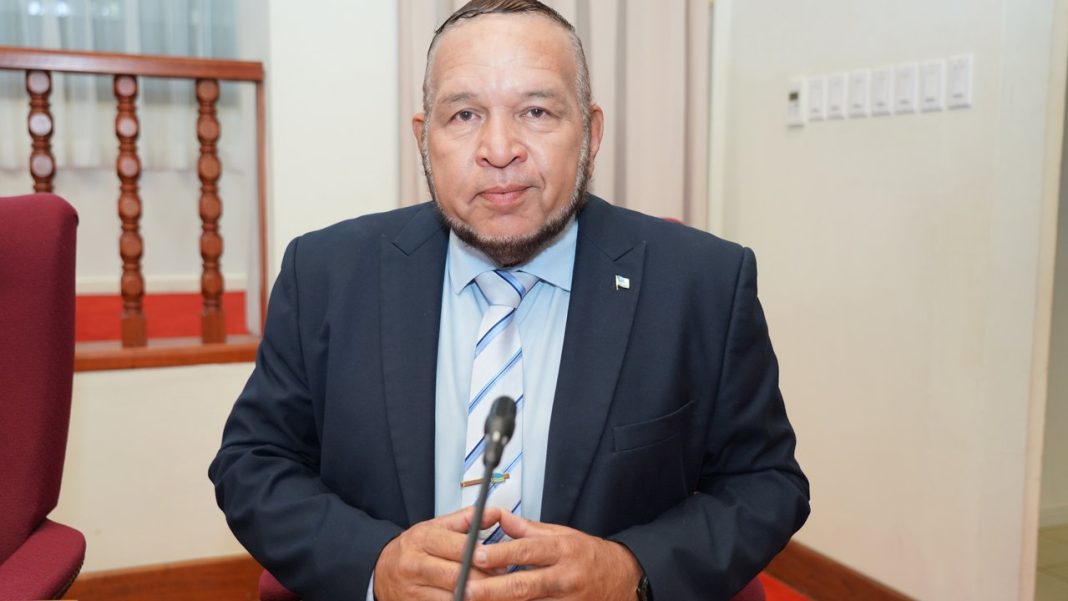 MEP’er Endy Croes haalt uit naar rol van Eman in kwestie-De Meza MEP’er Endy Croes haalt uit naar rol van Eman in kwestie-De Meza