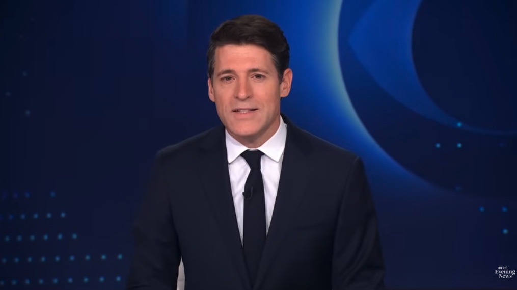 CBS Evening News trekt voor het eerst in weken weer meer dan 4 miljoen kijkers CBS Evening News trekt voor het eerst in weken weer meer dan 4 miljoen kijkers (Picture by: variety.com)