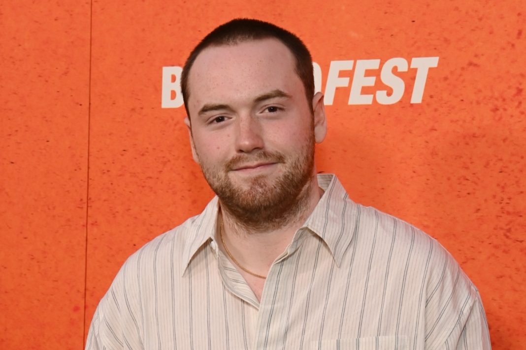 Cooper Hoffman speelt uitgebluste snowboarder in nieuwe Hulu-serie 'Durango' (Picture by: variety.com)