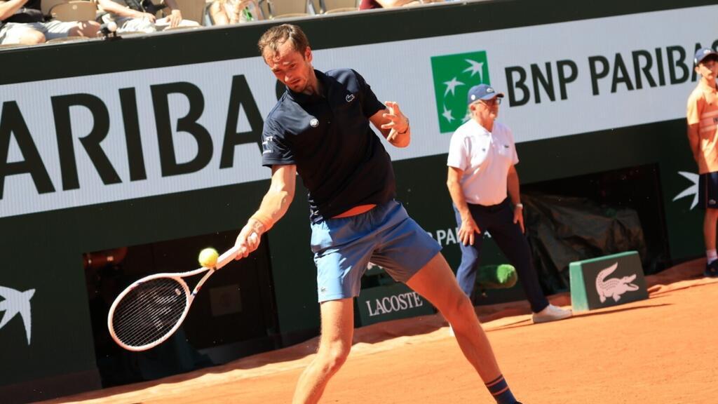 French Open 2026: Sabalenka en Osaka schitteren, Medvedev strandt vroeg in Parijs (Picture by: s.france24.com)