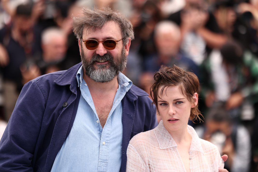Kristen Stewart en cast 'Full Phil' ontvangen vijf minuten staande ovatie in Cannes (Picture by: variety.com)