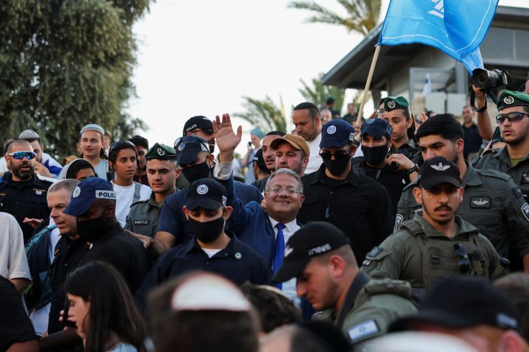 Internationale verontwaardiging over mishandeling activisten door Israëlische minister (Picture by: aljazeera.com)