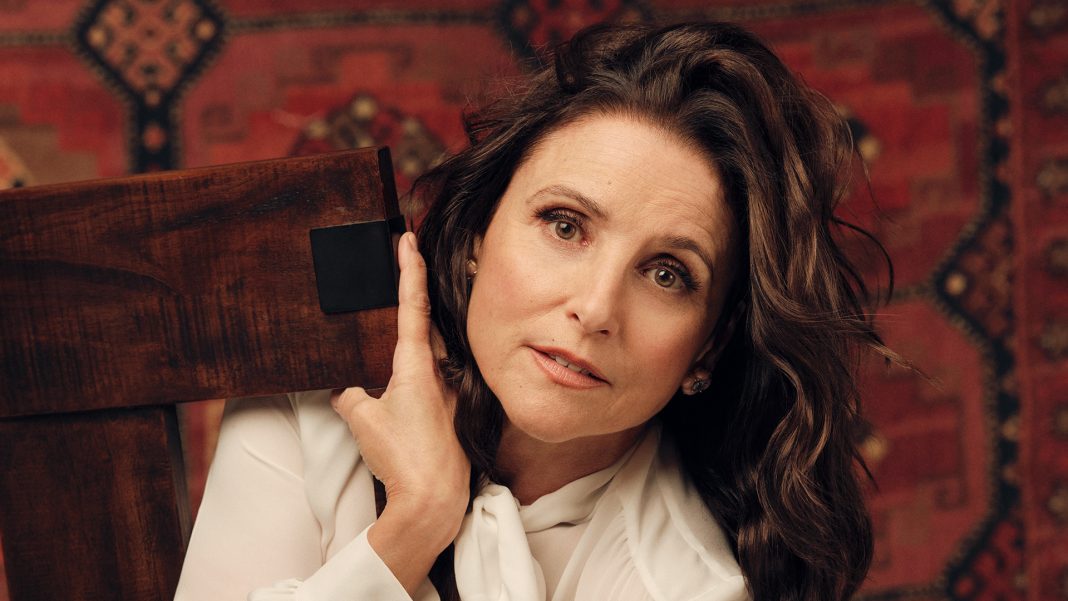 Julia Louis-Dreyfus maakt Broadway-debuut in herneming van 'Other Desert Cities' (Picture by: variety.com)
