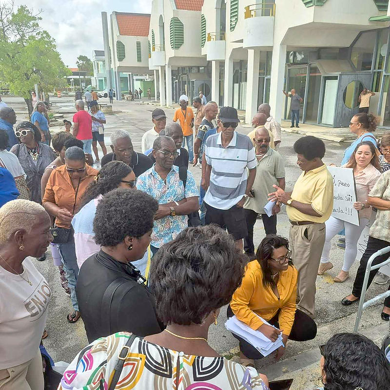 Manifestatie leidt tot zichtbare verandering in behandeling grondaanvragen (Picture by: extra.cw)