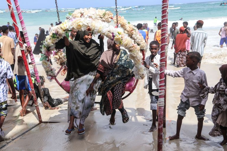 Mogadishu viert Eid al-Adha met gebeden, familiebezoeken en uitstapjes (Picture by: aljazeera.com)