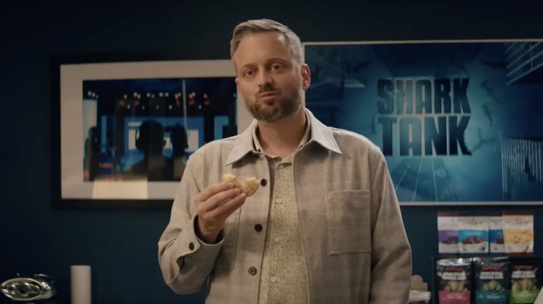 Opnamen 'Shark Tank'-scènes voor Nate Bargatze's film waren een hele uitdaging (Picture by: slashfilm.com)