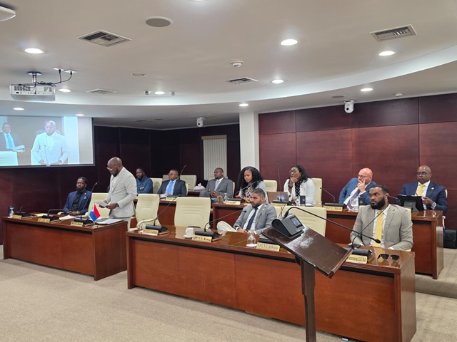 Parlement Sint Maarten hervat spoedvergadering over integriteitsaffaire ministerie VSA Parlement Sint Maarten hervat spoedvergadering over integriteitsaffaire ministerie VSA (Picture by: 721news.com)