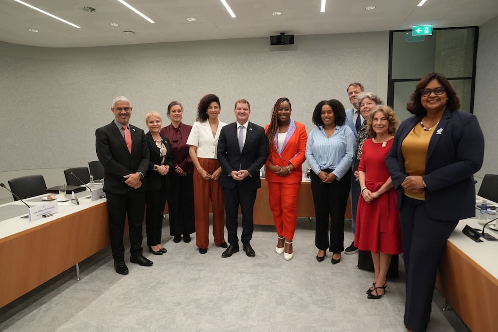 Premier Eman presenteert constructieve visie op toekomst Koninkrijk tijdens bezoek Den Haag Premier Eman presenteert constructieve visie op toekomst Koninkrijk tijdens bezoek Den Haag (Picture by: 24ora.com)