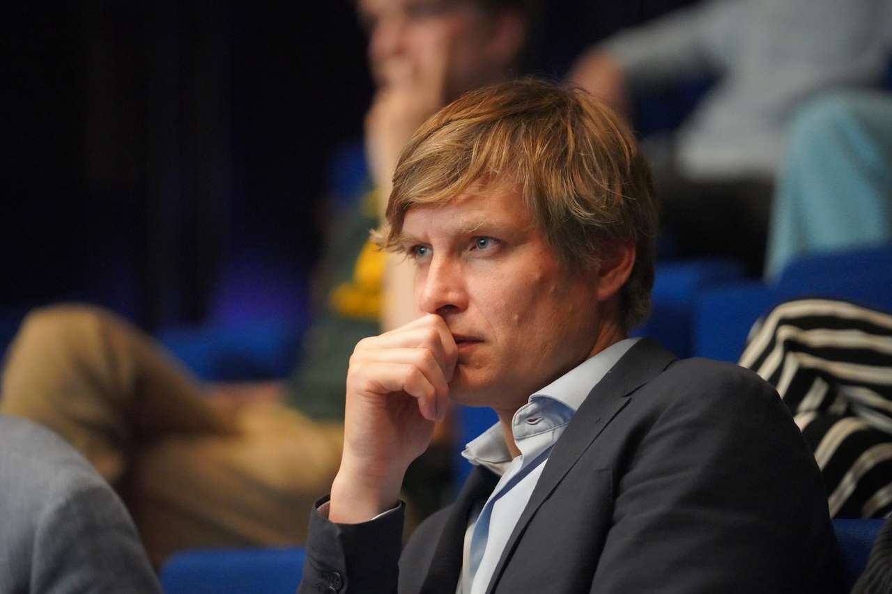 Premier Eman spreekt aan VU Amsterdam over gedeeld Premier Eman spreekt aan VU Amsterdam over gedeelde toekomstvisie voor het Koninkrijk (Picture by: 24ora.com)