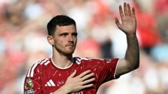 Robertson op weg naar Tottenham na vertrek bij Liverpool Robertson op weg naar Tottenham na vertrek bij Liverpool (Picture by: ichef.bbci.co.uk)