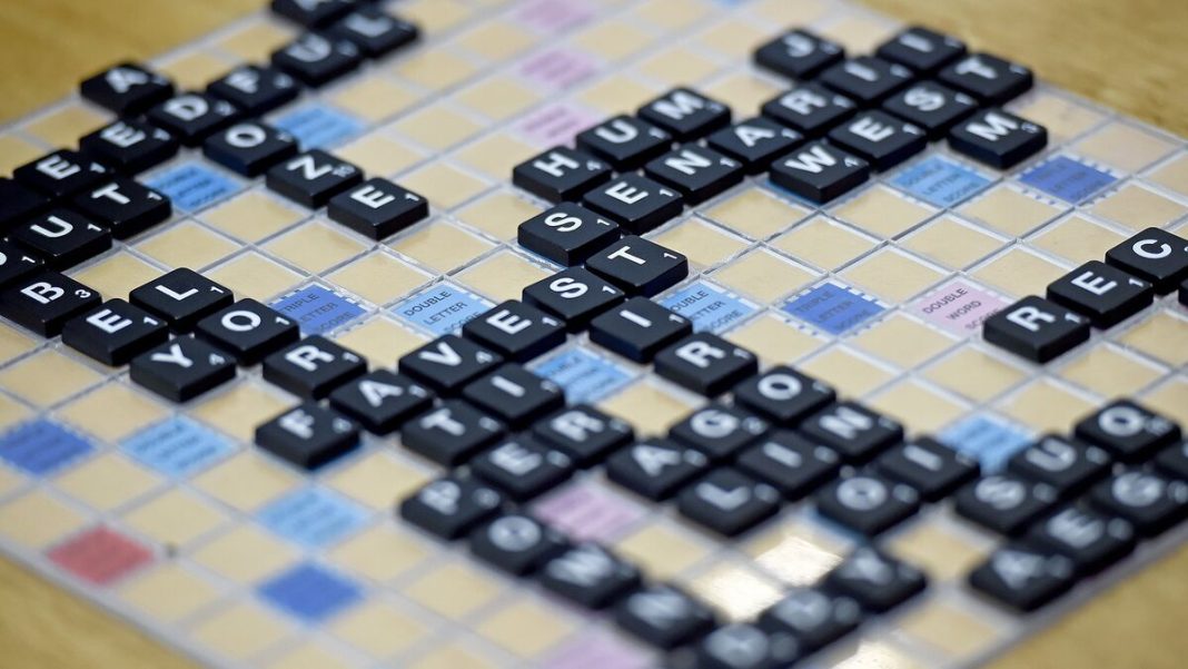 Thailand domineert wereldwijd Scrabble-toneel met reeks kampioenen (Picture by: assets.bwbx.io)