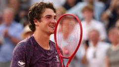 Tiener Fonseca (19) verslaat Djokovic in spectaculaire vijfsetter op Roland Garros (Picture by: ichef.bbci.co.uk)
