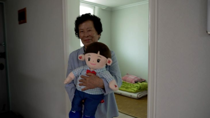 Zuid-Korea zet AI-robots in als gezelschap voor eenzame ouderen (Picture by: aljazeera.com)