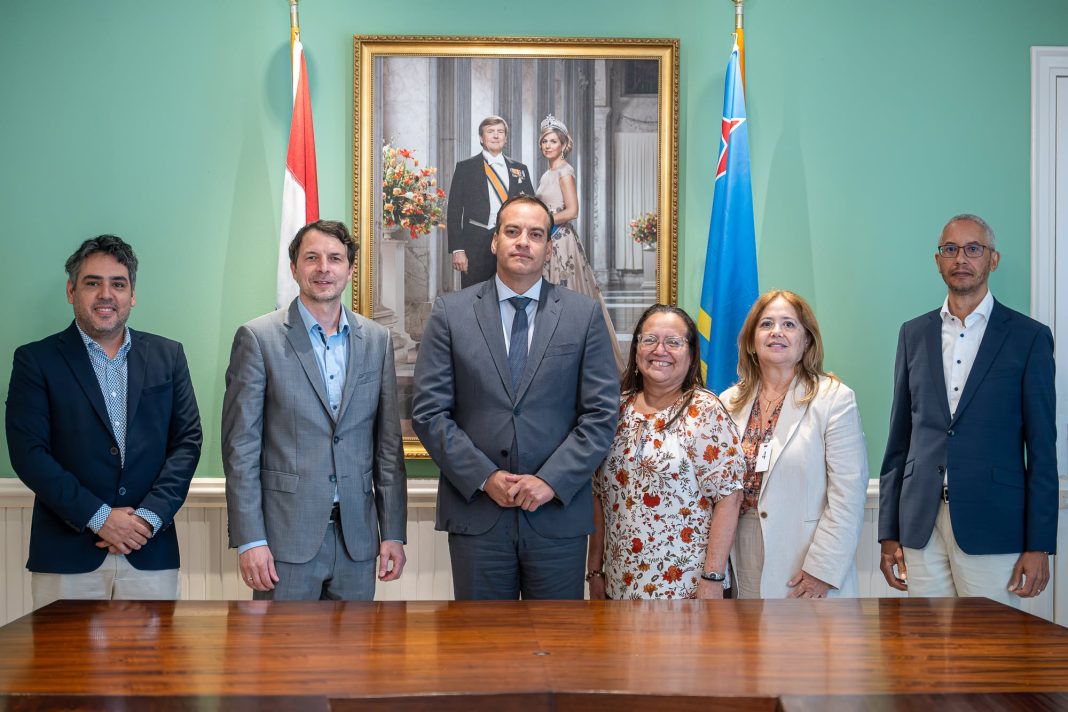 Minister Geoffrey Wever: Aruba werkt aan transformatie van energietoekomst Minister Geoffrey Wever: Aruba werkt aan transformatie van energietoekomst