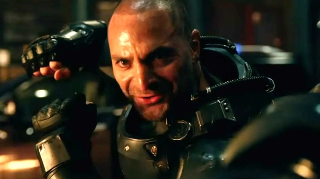 Acteur Michael Mando speelt in 2026 zowel Scorpion als Bane (Picture by: slashfilm.com)