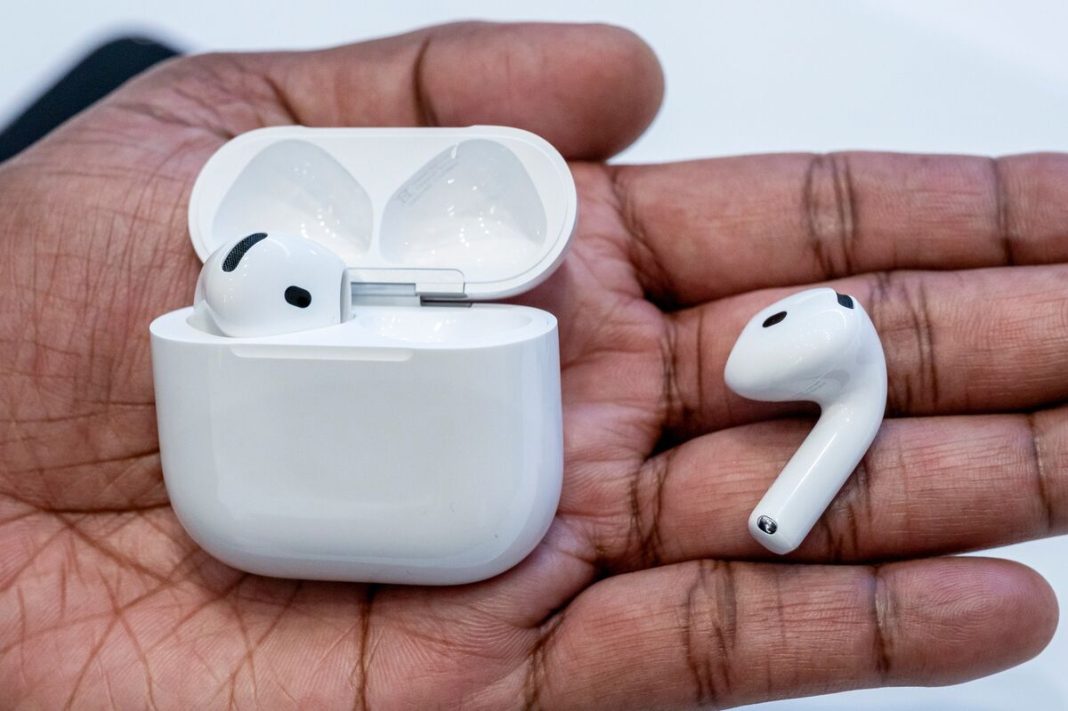 AirPods-fabrikant Luxshare overweegt beursnotering in Hongkong van 3 miljard dollar AirPods-fabrikant Luxshare overweegt beursnotering in Hongkong van 3 miljard dollar (Picture by: assets.bwbx.io)