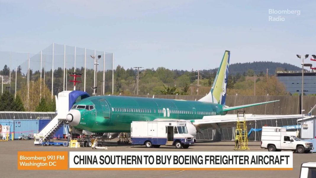 Boeing scoort miljardendeal met Chinese luchtvaartmaatschappij (Picture by: assets.bwbx.io)