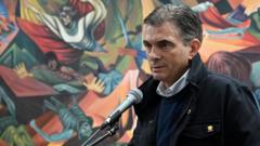 Boliviaanse president roept noodtoestand uit na weken van protesten Boliviaanse president roept noodtoestand uit na weken van protesten (Picture by: ichef.bbci.co.uk)