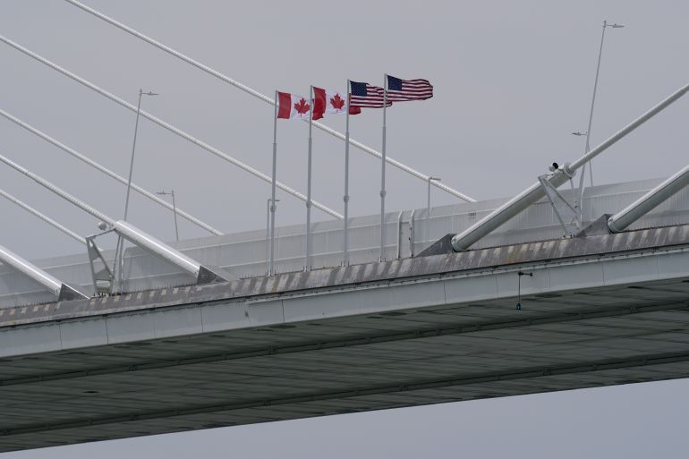 Canada bevestigt opening Gordie Howe-brug ondanks dreigingen Trump Canada bevestigt opening Gordie Howe-brug ondanks dreigingen Trump (Picture by: aljazeera.com)