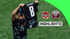 Canada boekt historische WK-zege met 6-0 tegen Qatar, maar vreugde overschaduwd door ernstige blessure Canada boekt historische WK-zege met 6-0 tegen Qatar, maar vreugde overschaduwd door ernstige blessure (Picture by: ichef.bbci.co.uk)