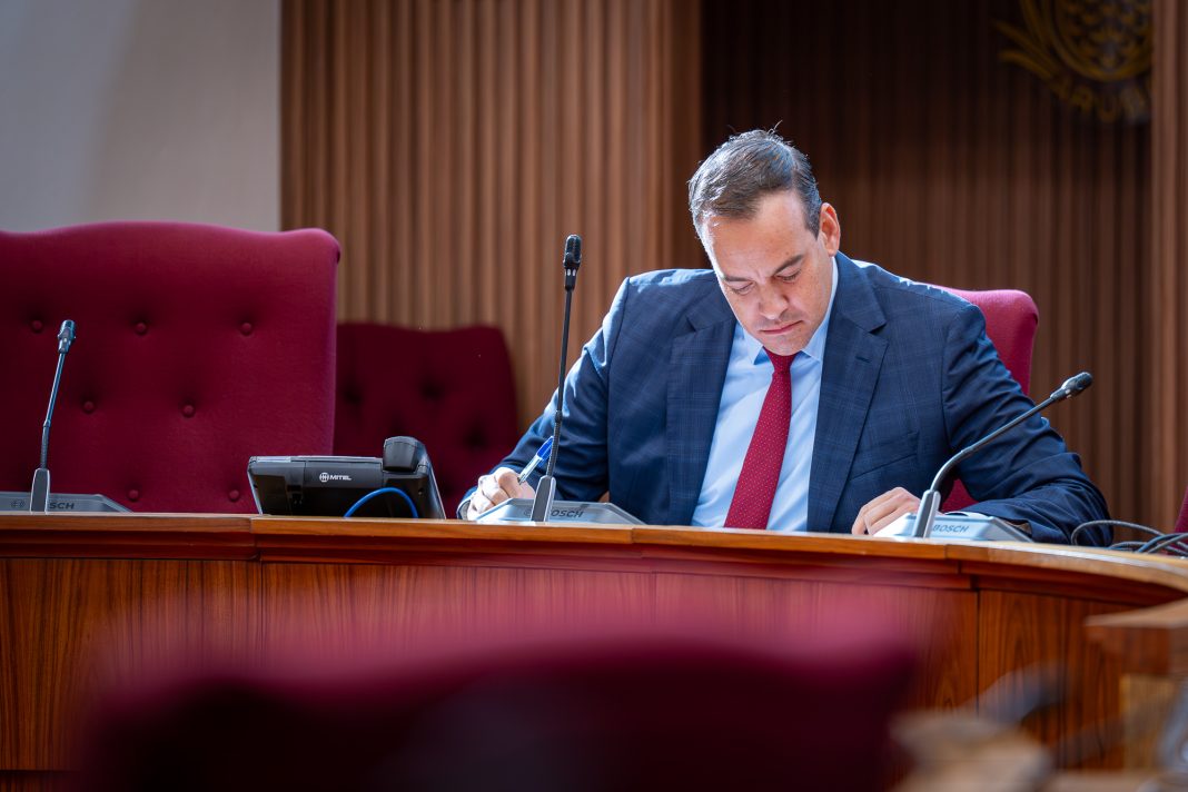 Minister Wever: wetsvoorstel investeringsfonds naar Parlement Minister Wever: wetsvoorstel investeringsfonds naar Parlement