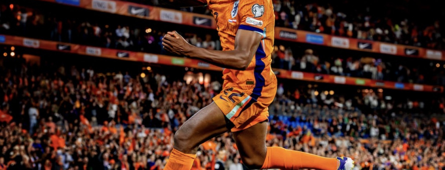 Denzel Dumfries maakt transfer naar Real Madrid voor geschat bedrag van twintig miljoen euro Denzel Dumfries maakt transfer naar Real Madrid voor geschat bedrag van twintig miljoen euro (Picture by: noticiacla.com)
