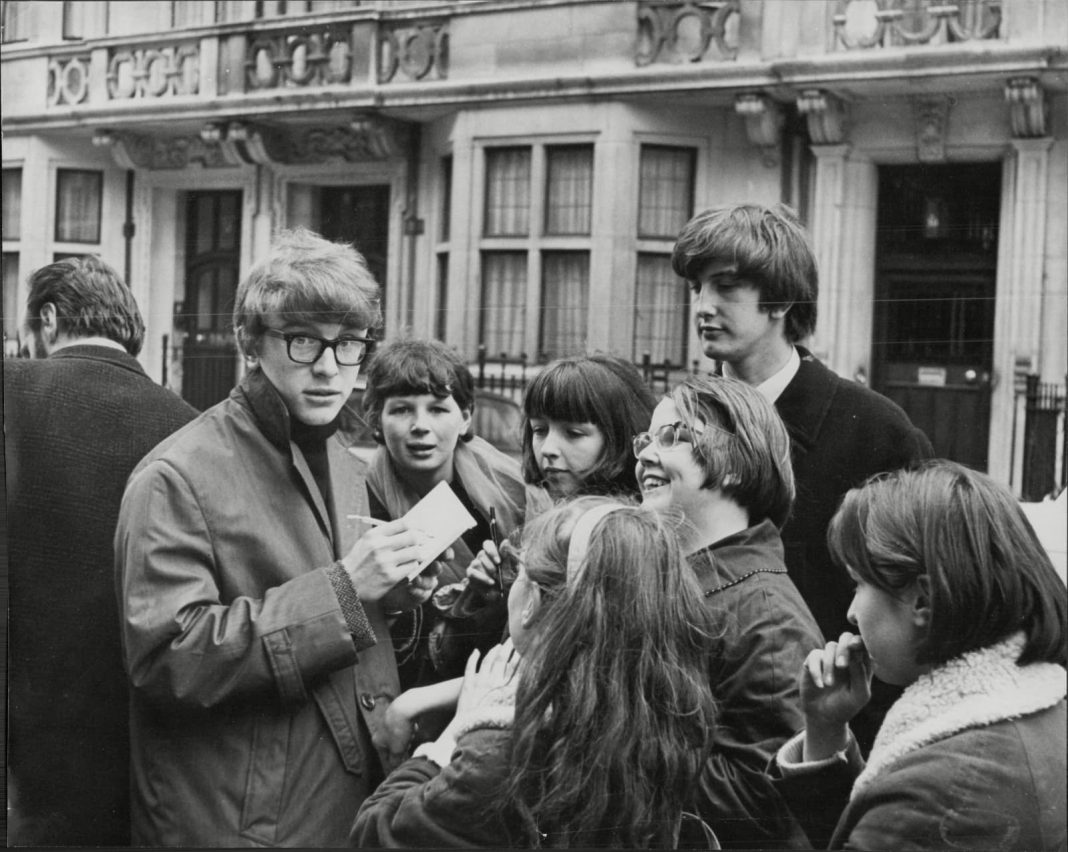 Documentaire over Peter Asher: van Beatles-tijdperk popster tot gevierd producer Documentaire over Peter Asher: van Beatles-tijdperk popster tot gevierd producer (Picture by: variety.com)