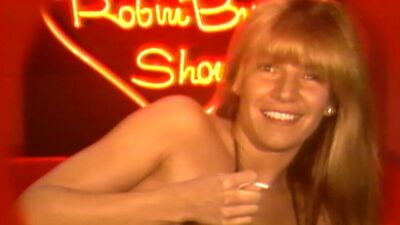 Documentaire over Robin Byrd: koningin van de nachtelijke publieke televisie (Picture by: variety.com)
