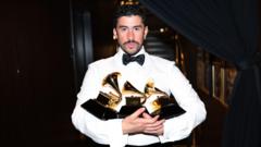 Grammy Awards voegt nieuwe categorieën toe voor Aziatische pop en Latijnse muziek Grammy Awards voegt nieuwe categorieën toe voor Aziatische pop en Latijnse muziek (Picture by: ichef.bbci.co.uk)