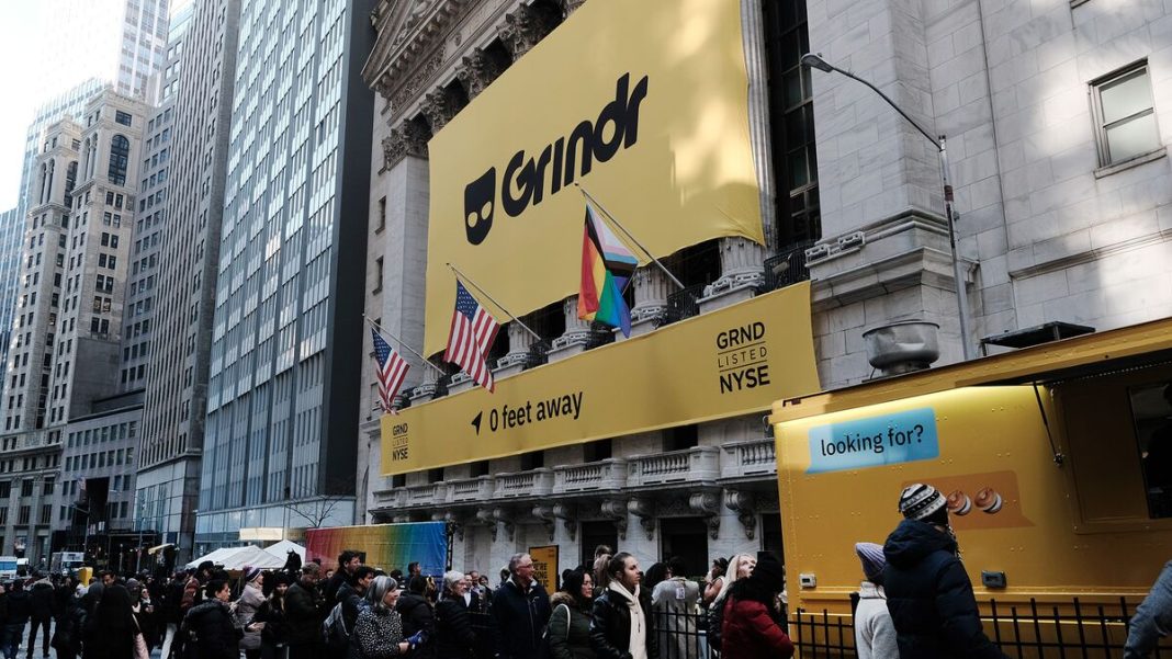 Grindr breidt uit: van datingapp naar politiek en kunstmatige intelligentie Grindr breidt uit: van datingapp naar politiek en kunstmatige intelligentie (Picture by: assets.bwbx.io)