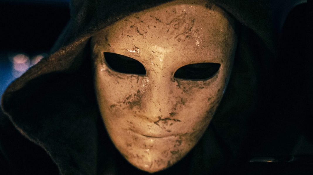 Hollywood laat goudmijn liggen: waarom Blake Crouchs 'Recursion' verfilmd moet worden (Picture by: slashfilm.com)