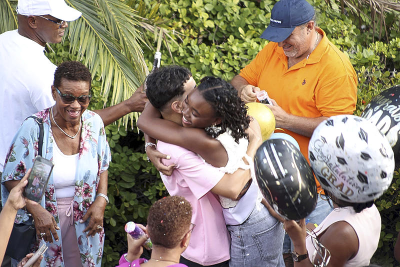 Indrukwekkende resultaten voor VWO-leerlingen op Curaçao (Picture by: extra.cw)