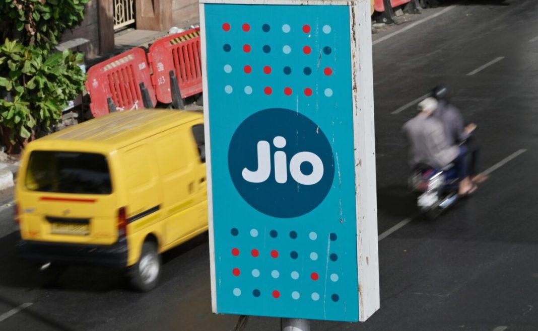 Jio Platforms wil miljarden aan schulden aflossen met beursgang (Picture by: assets.bwbx.io)