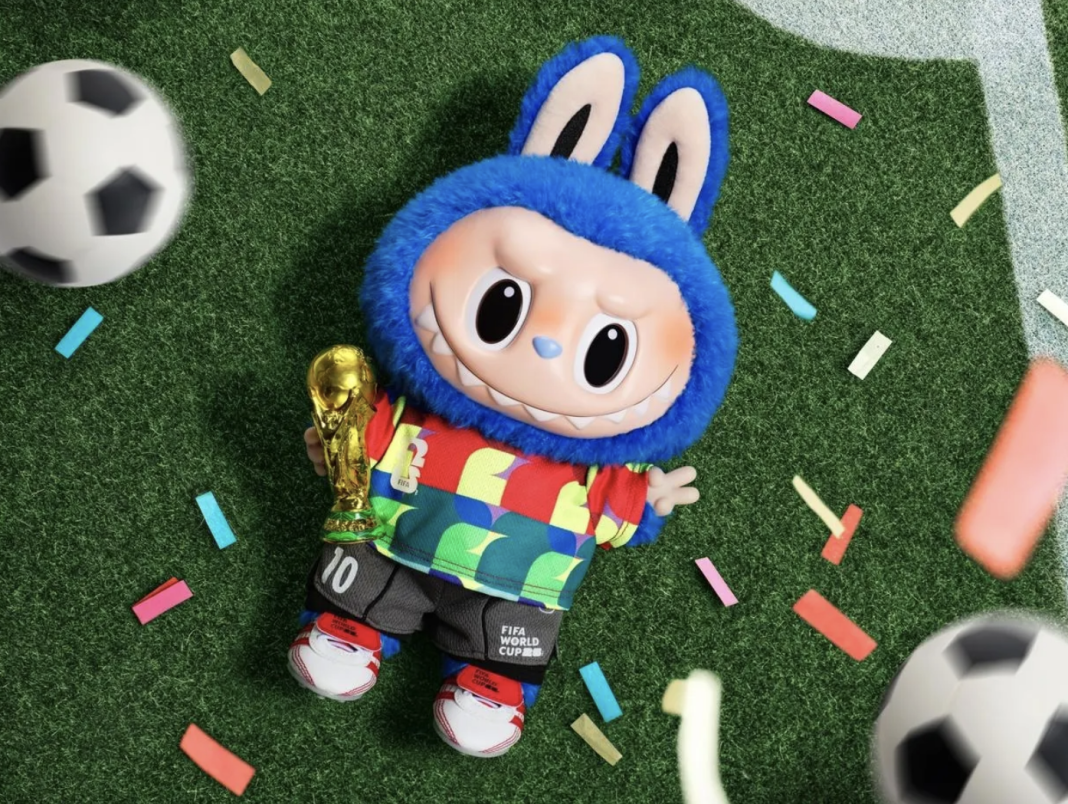 Labubu krijgt voetbaljasje aan met nieuwe FIFA-collectie van Pop Mart (Picture by: variety.com)
