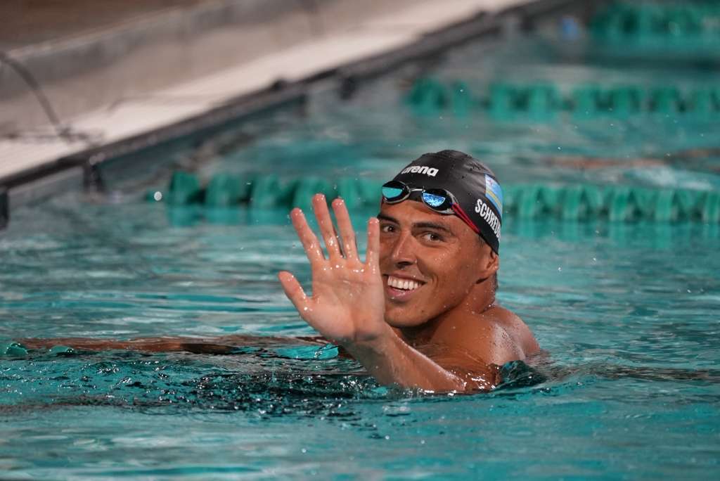 Mikel Schreuders verbreekt nationaal record op TYR Pro Swim Series in Indianapolis Mikel Schreuders verbreekt nationaal record op TYR Pro Swim Series in Indianapolis