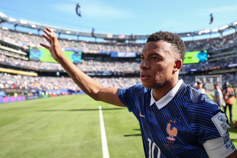 Mbappé schiet Frankrijk naar zege op Senegal bij WK-opener (Picture by: aljazeera.com)