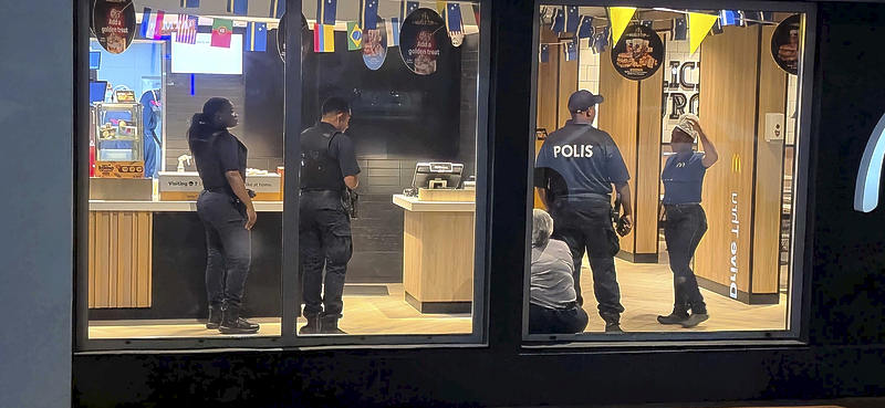 McDonald's op Dr. Maalweg opnieuw overvallen (Picture by: extra.cw)