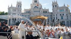 Meer dan een miljoen mensen verwelkomen paus Leo XIV bij openluchtmis in Madrid Meer dan een miljoen mensen verwelkomen paus Leo XIV bij openluchtmis in Madrid (Picture by: ichef.bbci.co.uk)