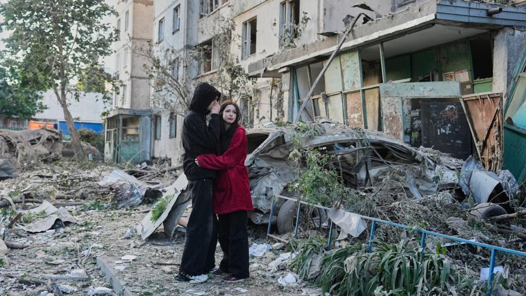 NAVO-chef Rutte brengt verrassingsbezoek aan Kyiv na dodelijke Russische aanvallen (Picture by: s.france24.com)