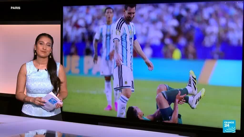 Nepnieuws: Algerijnse fans beschuldigd van anti-Messi leuzen tijdens WK Nepnieuws: Algerijnse fans beschuldigd van anti-Messi leuzen tijdens WK (Picture by: s.france24.com)