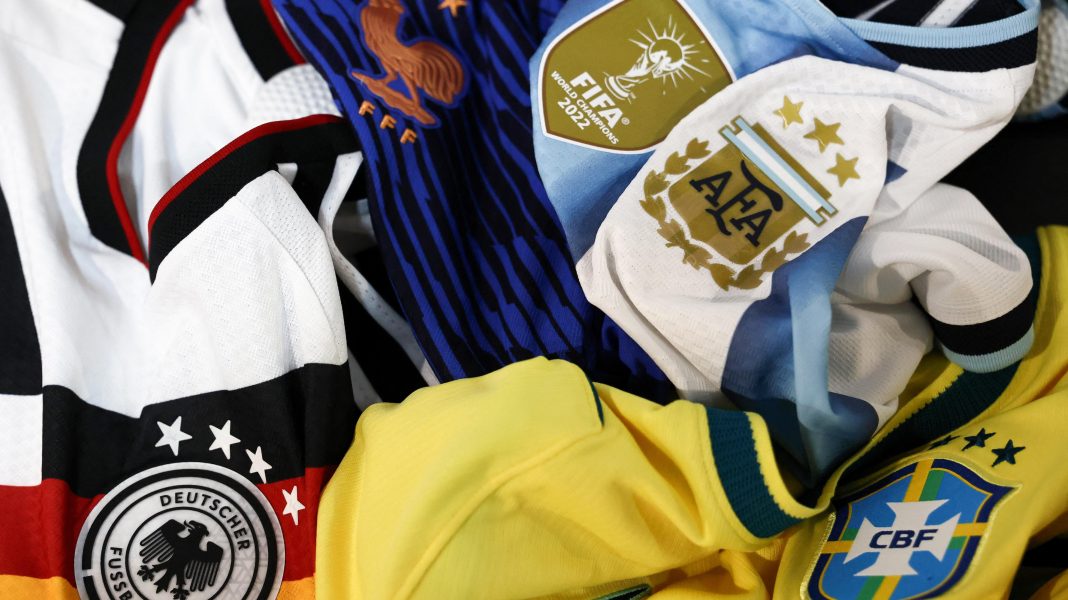 Overzicht van de officiële wedstrijdtenues voor het WK voetbal 2026 (Photo by: wmsports.io)