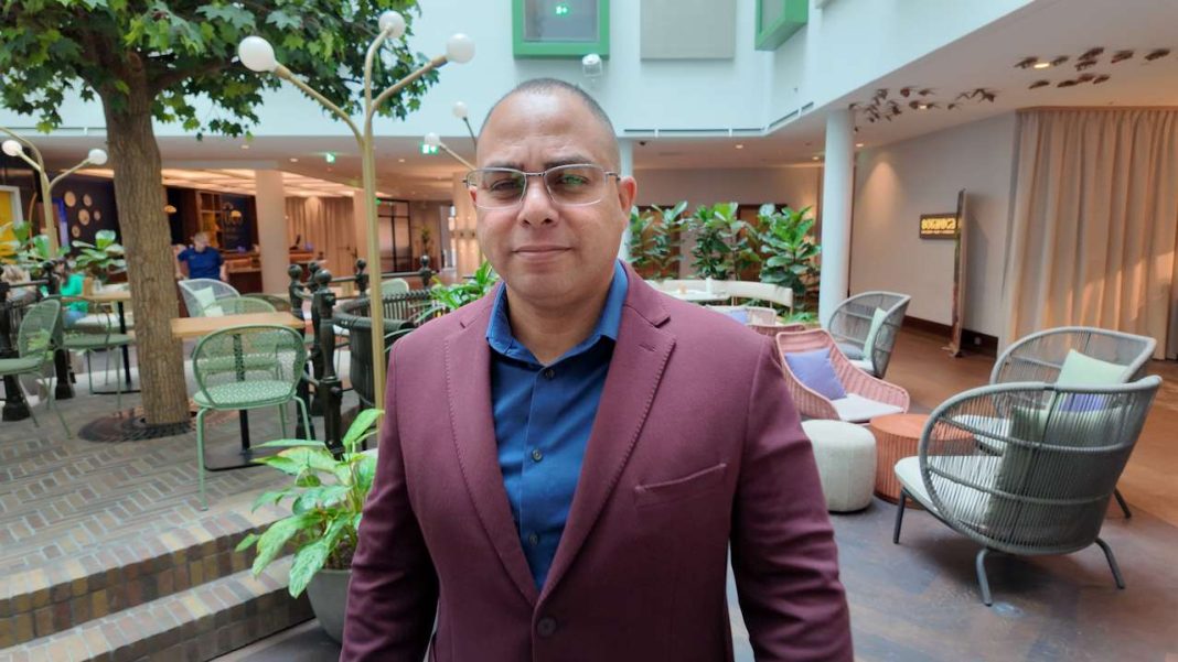 Parlementslid Pieters (PPA) plaatst vraagtekens bij verlenging Landspakket met twee jaar (Picture by: 24ora.com)