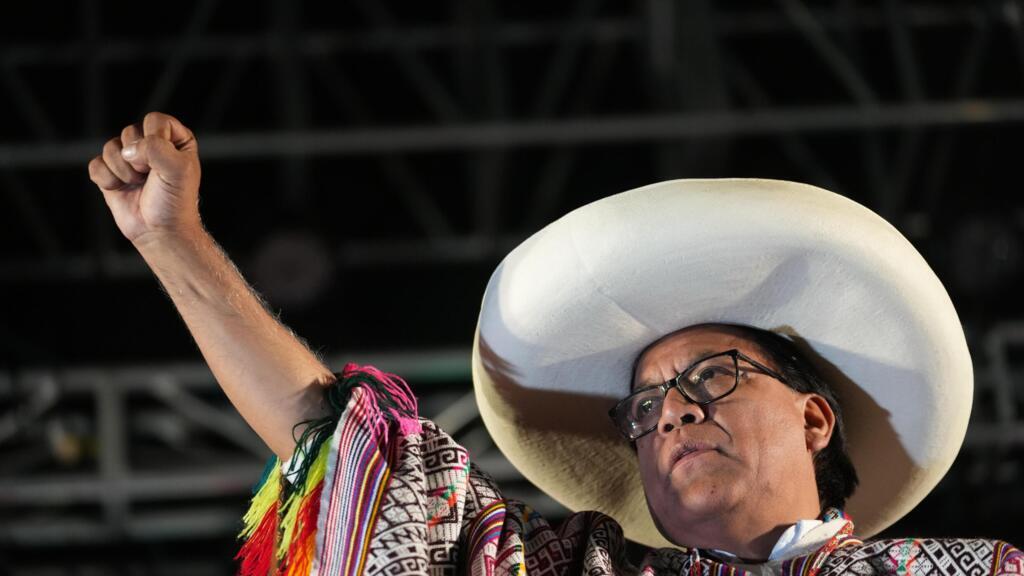 Peruaanse presidentsverkiezingen: linkse kandidaat Sanchez vraagt hertelling stemmen (Picture by: s.france24.com)