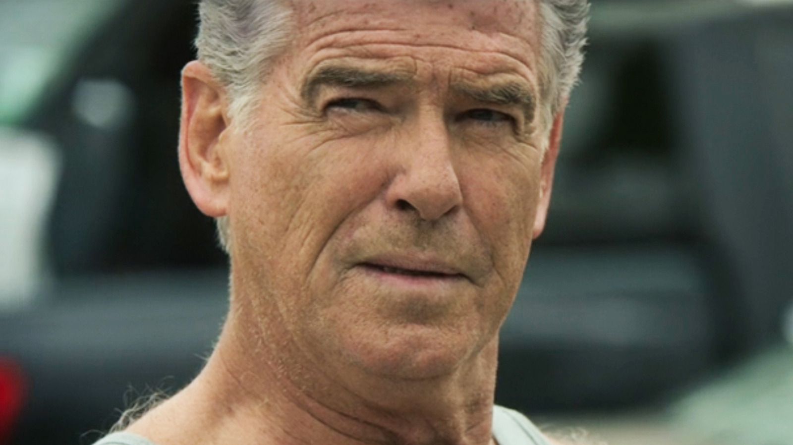 Pierce Brosnans vergeten actiethriller uit 2023 ve Pierce Brosnans vergeten actiethriller uit 2023 verovert Netflix (Picture by: slashfilm.com)
