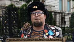 Russische kunstenaar en Poetin-criticus doodgeschoten in Polen (Picture by: ichef.bbci.co.uk)