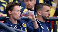 Schotland overweegt verrassende middenveldsopstelling tegen Haïti Schotland overweegt verrassende middenveldsopstelling tegen Haïti (Picture by: ichef.bbci.co.uk)