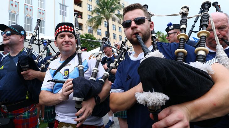 Schotse fans overspoelen Miami voor historische WK-clash met Brazilië (Picture by: aljazeera.com)