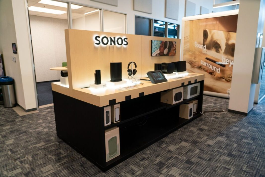 Sonos ontslaat 3 procent van personeel bij product- en designteams (Picture by: assets.bwbx.io)