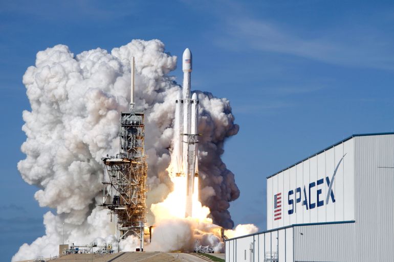 SpaceX mikt op waardering van 1,77 biljoen dollar bij historische beursgang (Picture by: aljazeera.com)